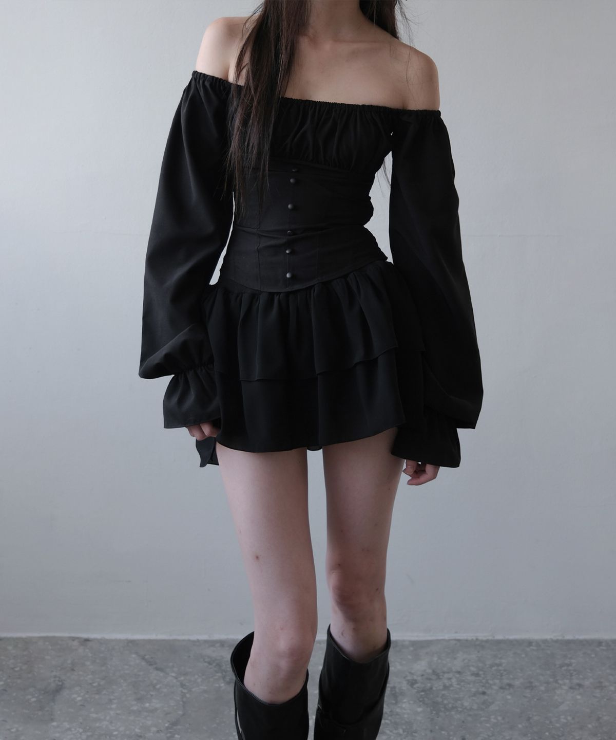 이오담(IODAM) LILIA CORSET BLOUSE (black)