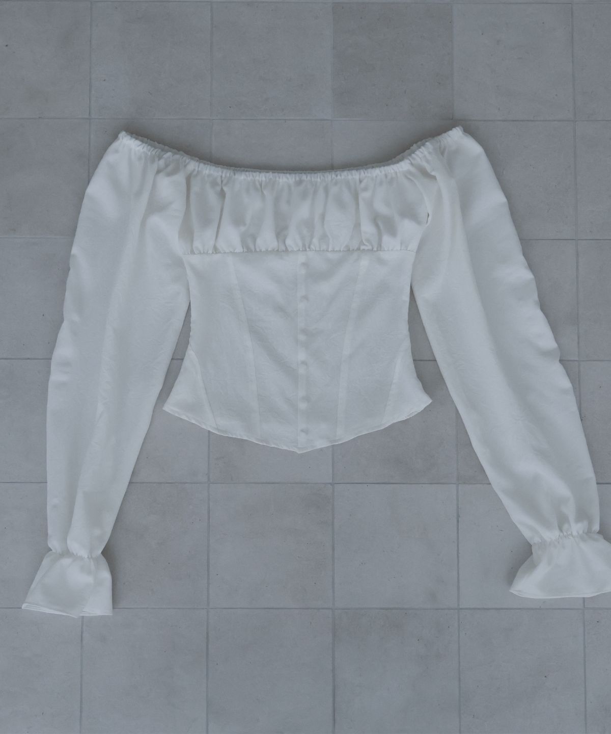 이오담(IODAM) LILIA CORSET BLOUSE (white)