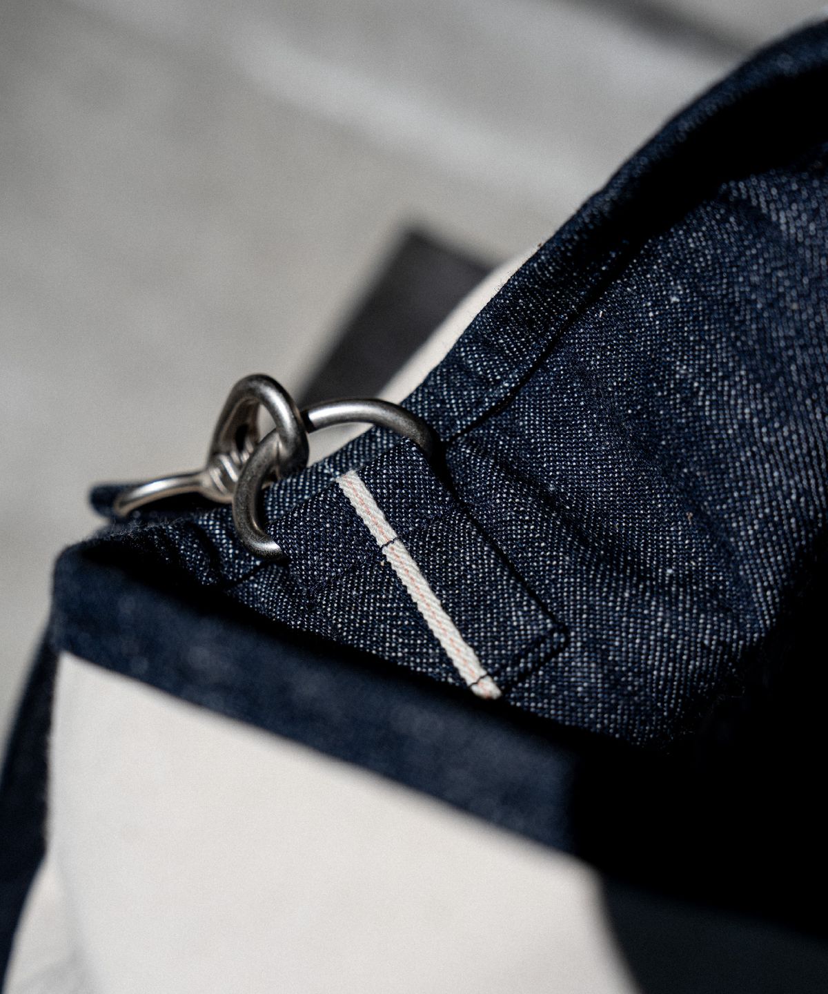 아스트레이(ASTLAY) Stella Selvedge Nep Denim Reversible  3Way Bag