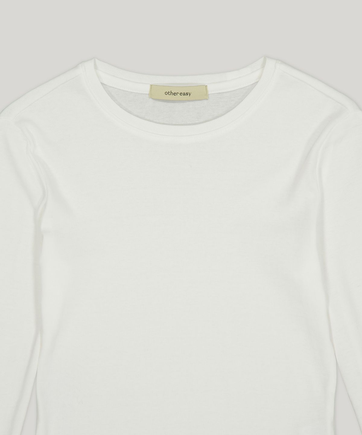 아더이지(OTHER EASY) silhouette long-sleeve t-shirt (ivory)