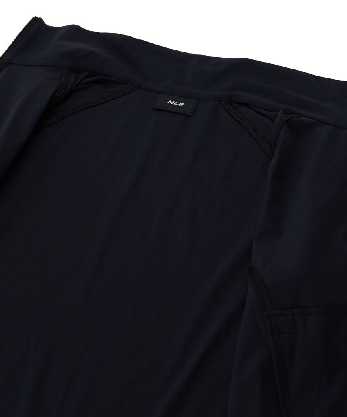 엠엘비(MLB) 여성 바시티 스포티브 크롭 바람막이 NY (Black)