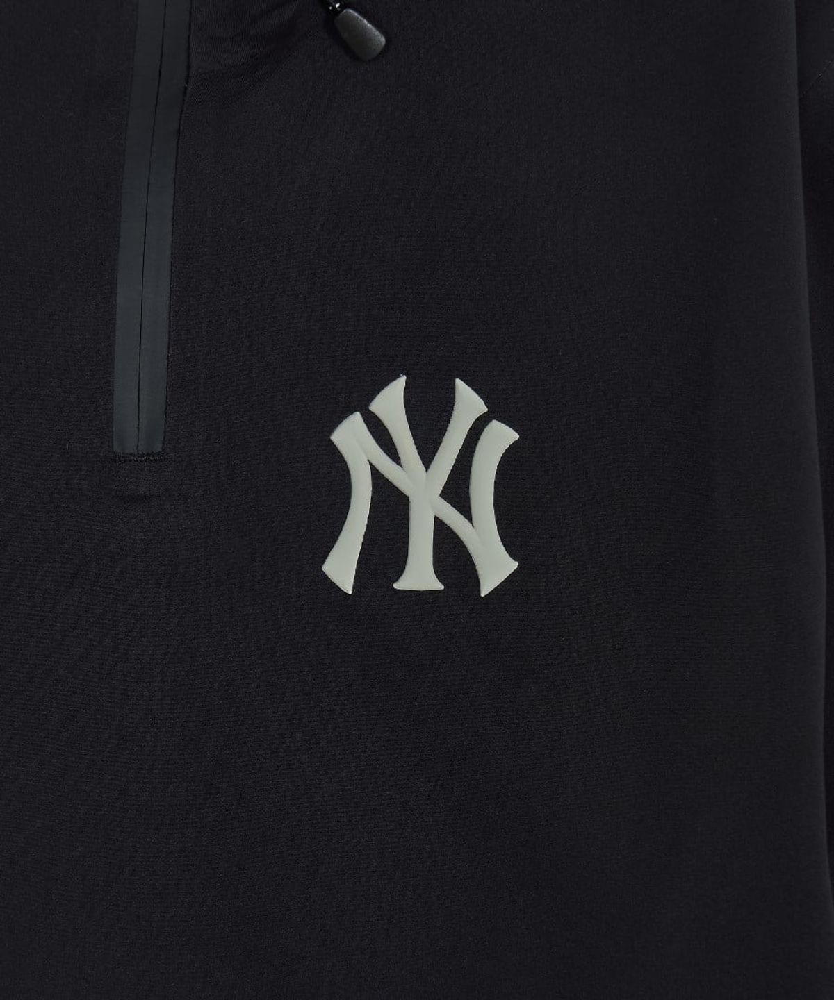 엠엘비(MLB) 여성 고프코어 사선 지퍼 3L 바람막이 NY (Black)