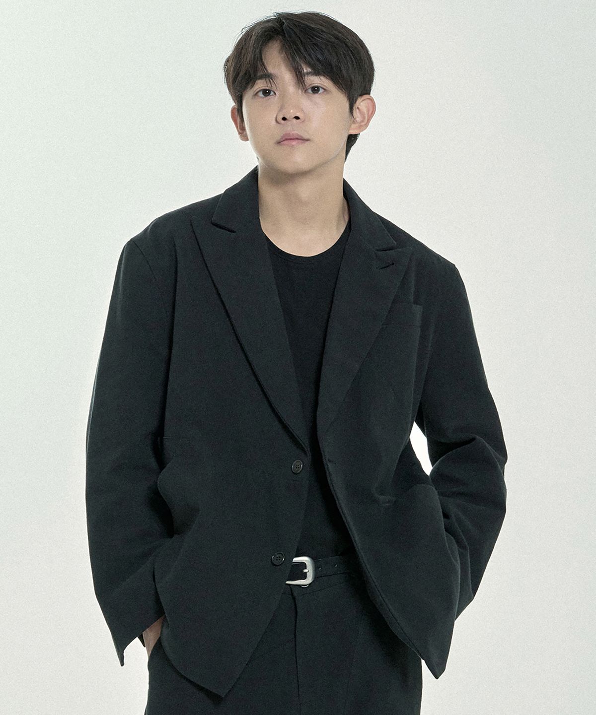 꼬르녹(CORNOQ) Suture Jacket