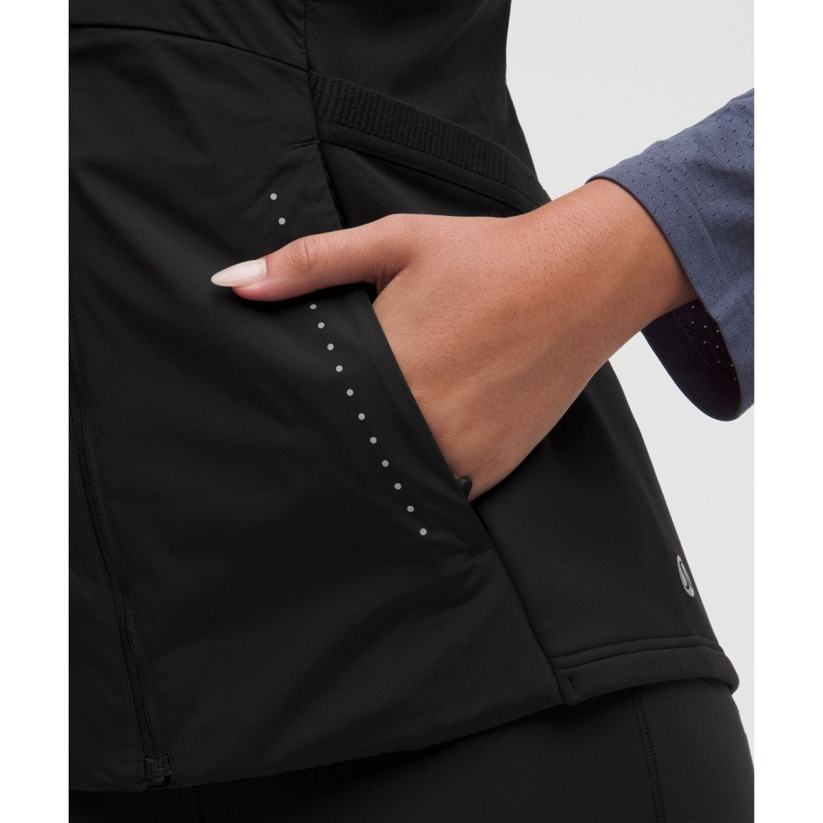 룰루레몬(LULULEMON) 다운 포 잇 올 러닝 베스트  BLK