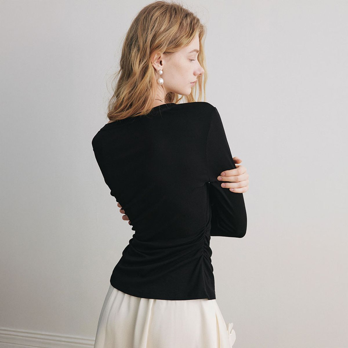 와이와이아이엠(YYIAM) YY_Slimming base layer top_2color