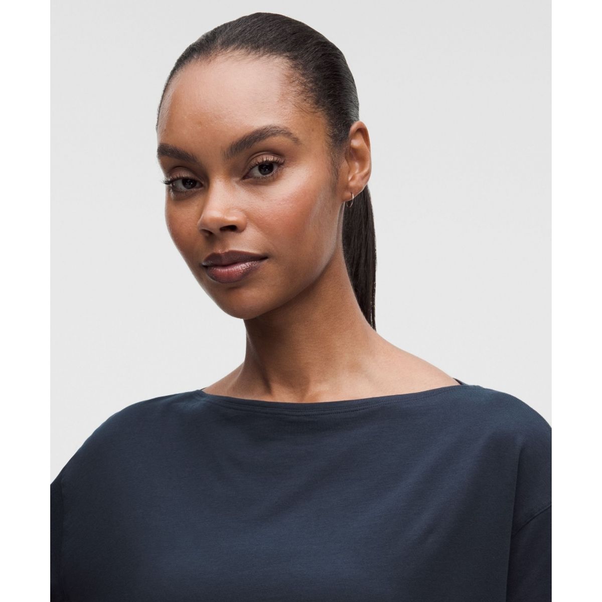 룰루레몬(LULULEMON) 백 인 액션 코튼 티셔츠  TRNV