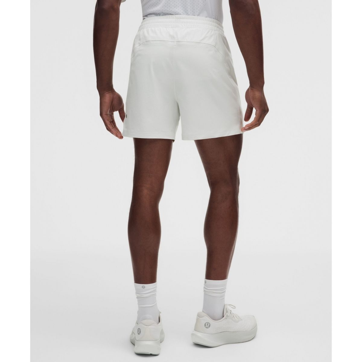 룰루레몬(LULULEMON) 페이스 브레이커 라이너리스 쇼츠 5inch *업데이트  VPOR