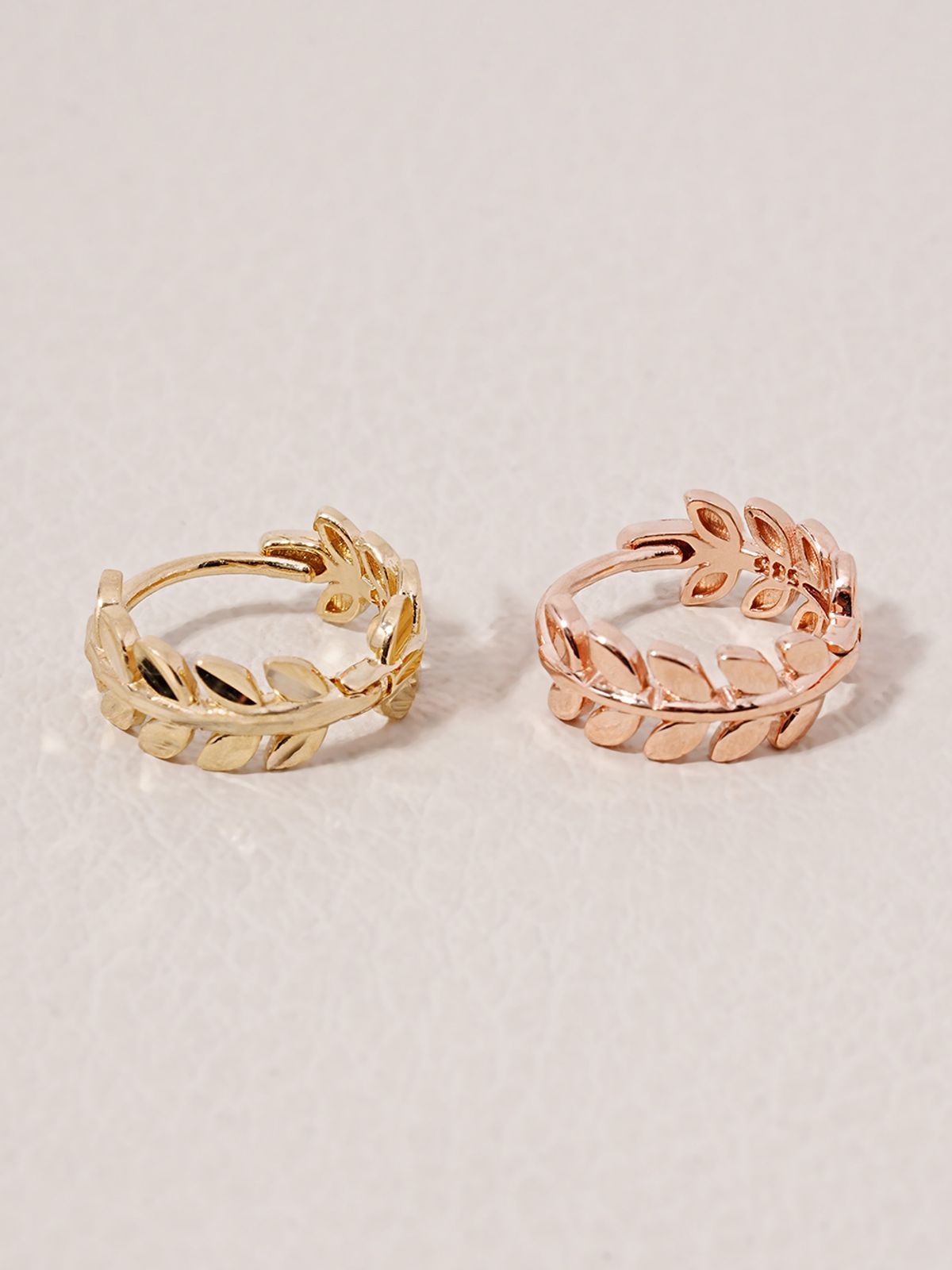 미니멀피어싱(MINIMALPIERCING) 14K 리프 라인 원터치 링 귀걸이