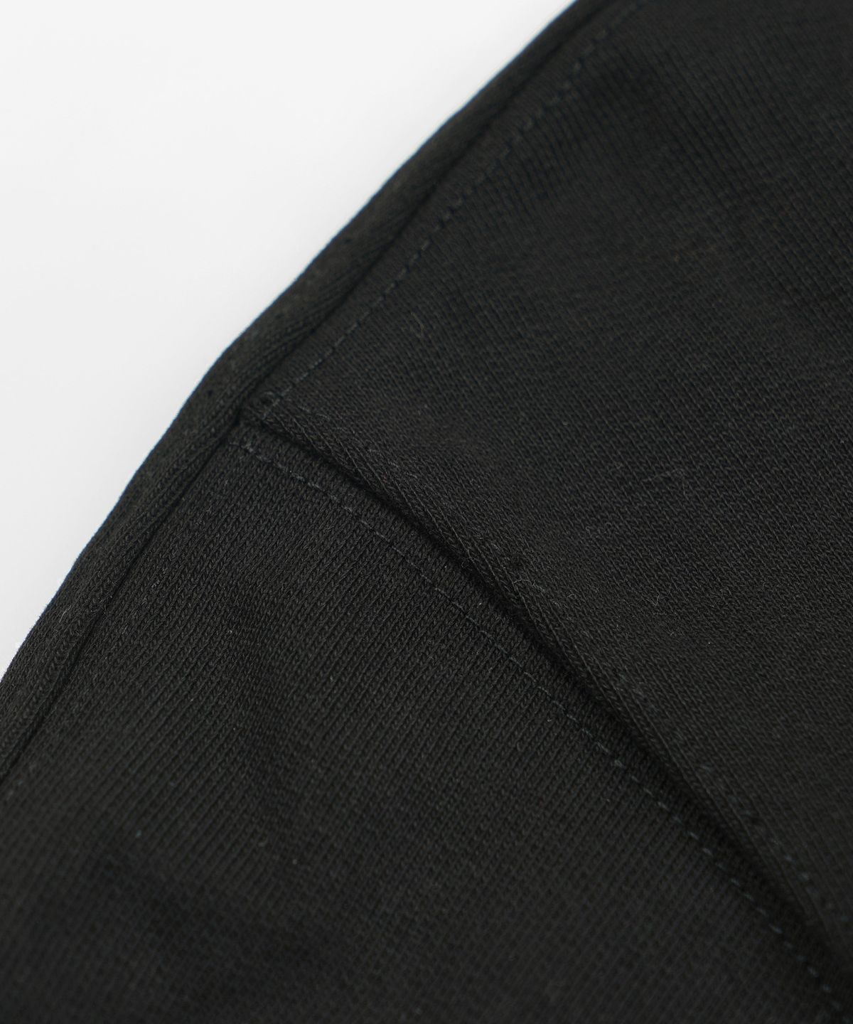 프리즘웍스(FRIZMWORKS) SPRINT WITH BLINDFOLD SWEATSHIRT _ BLACK