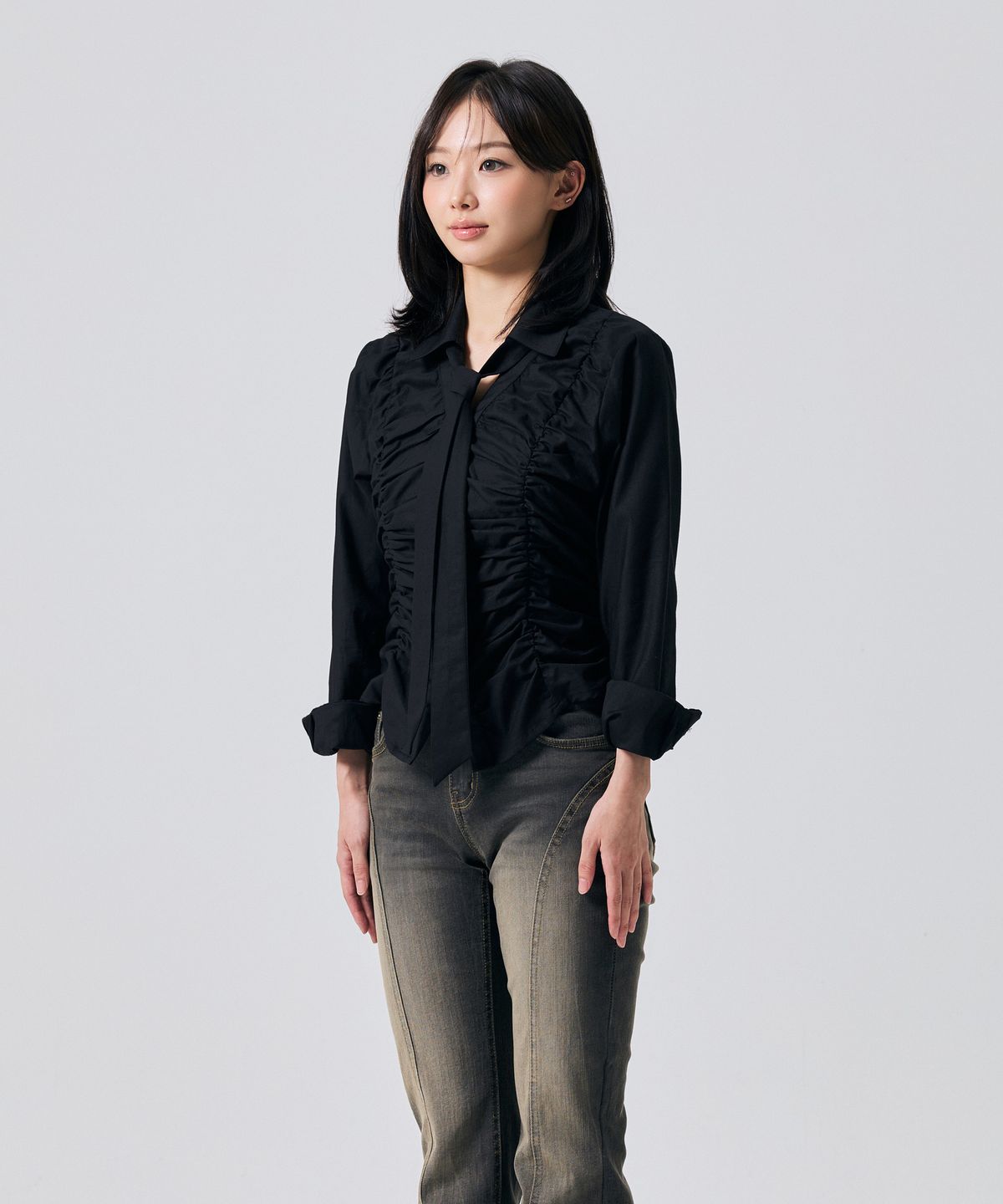 아리킴(ARIKIM) ELISE TIE SHIRRING SHIRT / BLACK