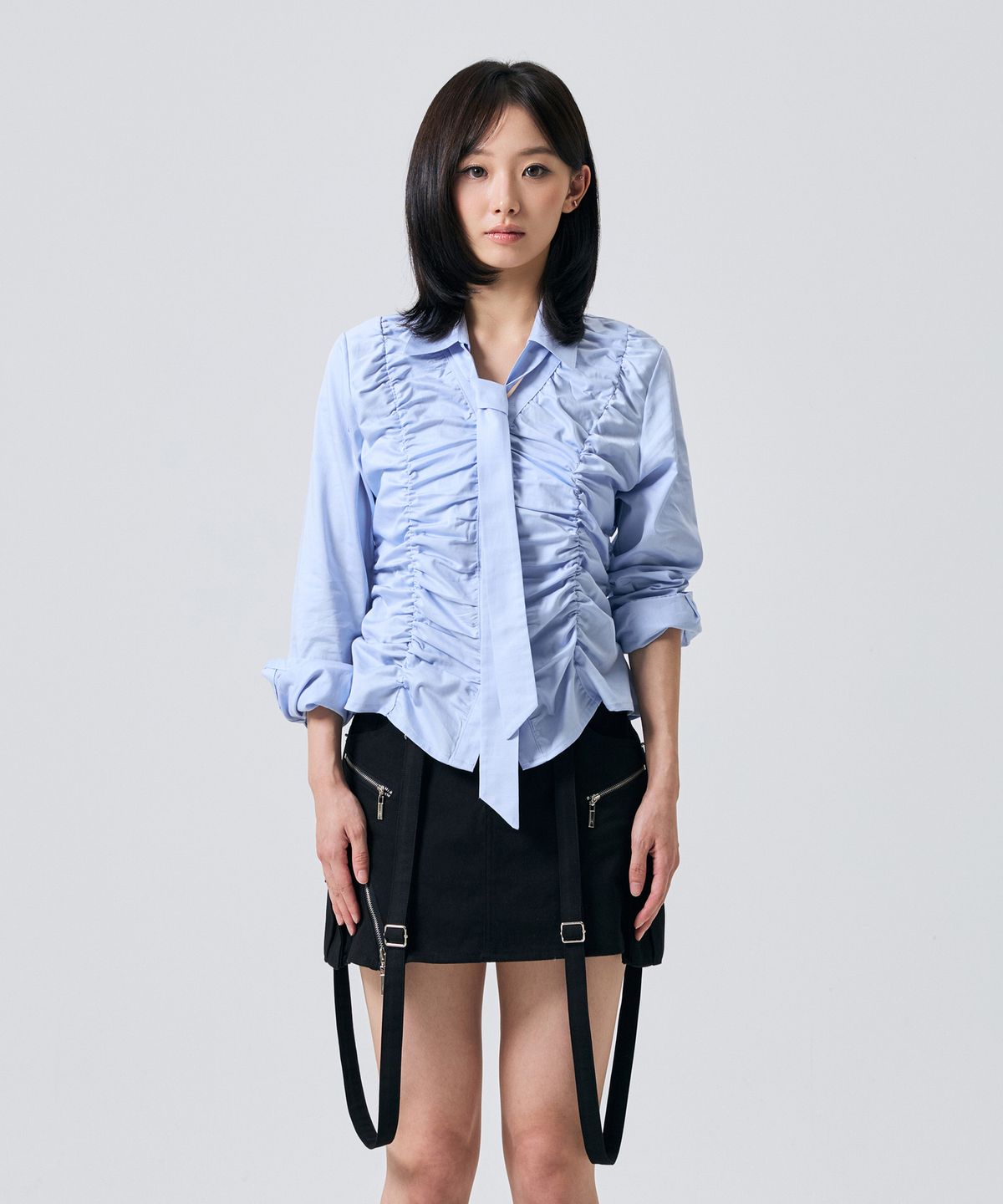 아리킴(ARIKIM) ELISE TIE SHIRRING SHIRT / SKY BLUE