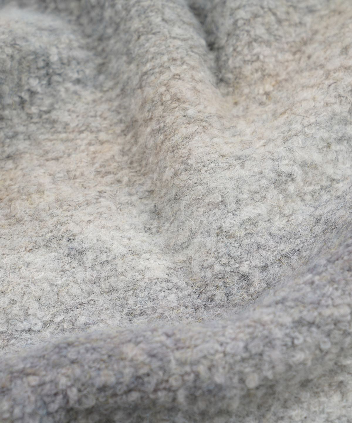 프리즘웍스(FRIZMWORKS) GRADATION BOUCLE KNIT _ FOG