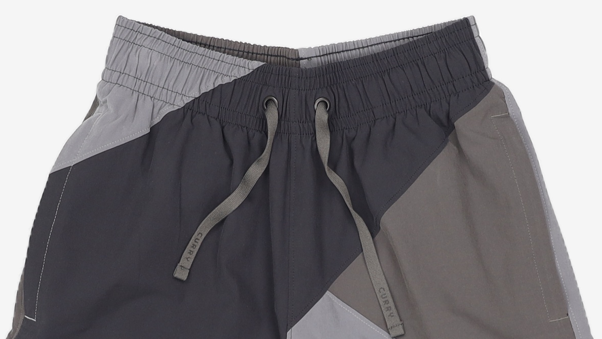 언더아머(UNDERARMOUR) 숏팬츠 S