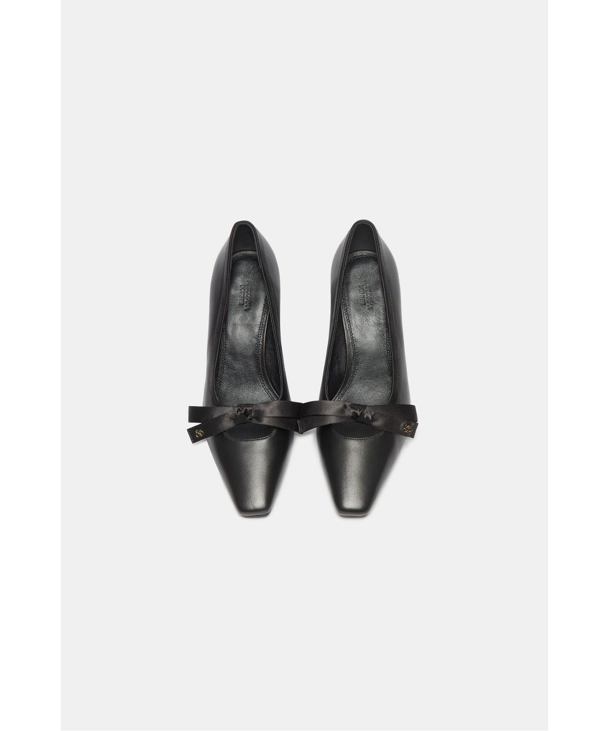 슈콤마보니(SUECOMMA BONNIE) Melrow pumps(black)_DG1BA26502BLK