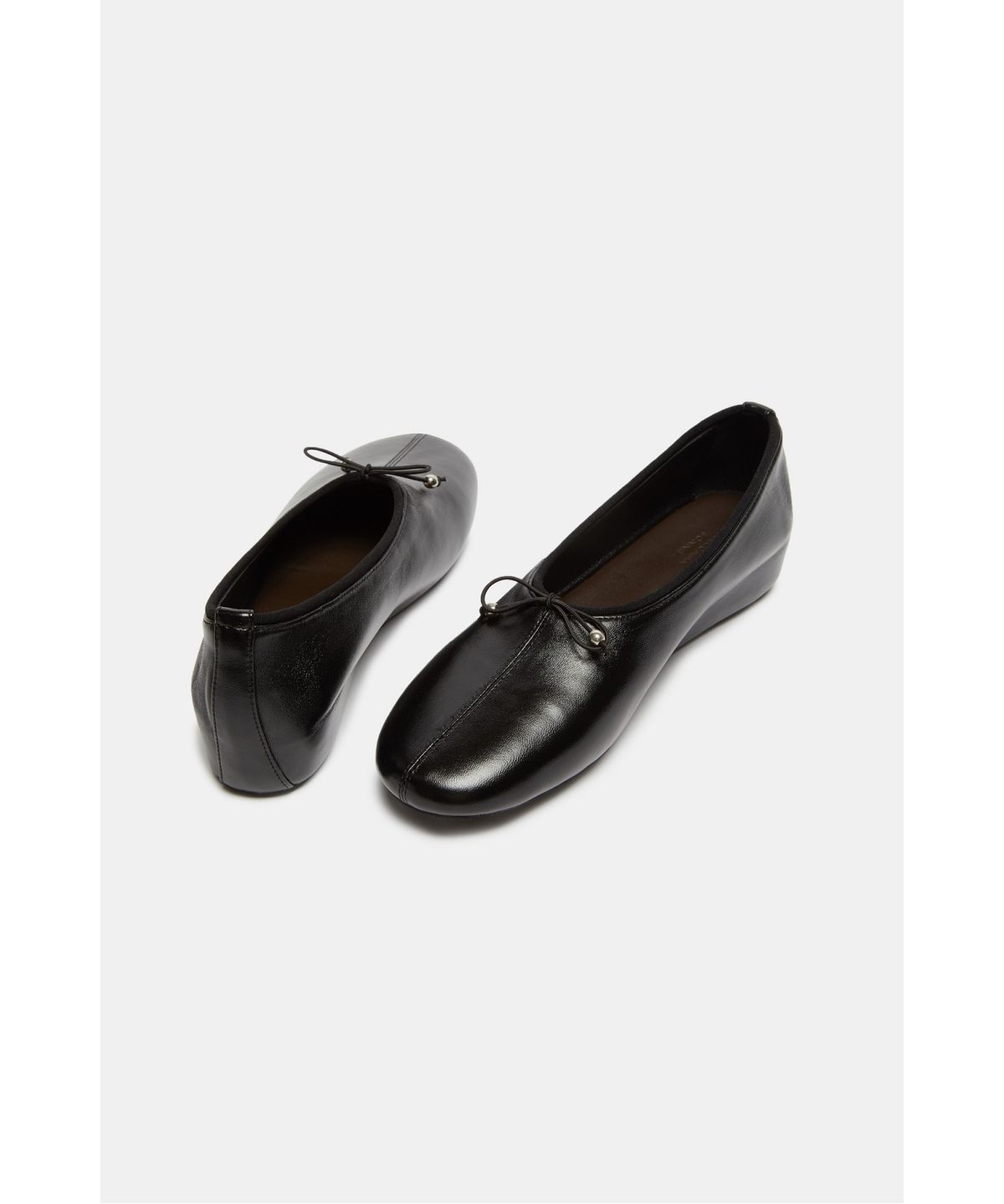 슈콤마보니(SUECOMMA BONNIE) Moment basic flats(black)_DG1DA26520BLK