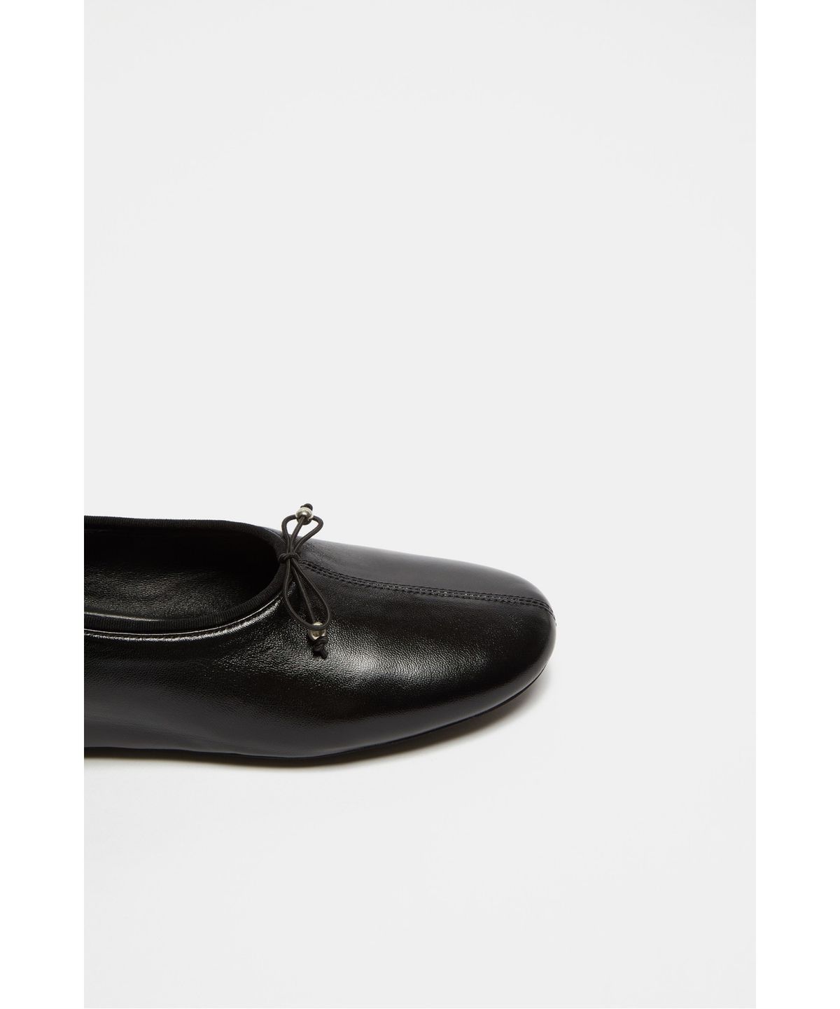 슈콤마보니(SUECOMMA BONNIE) Moment basic flats(black)_DG1DA26520BLK