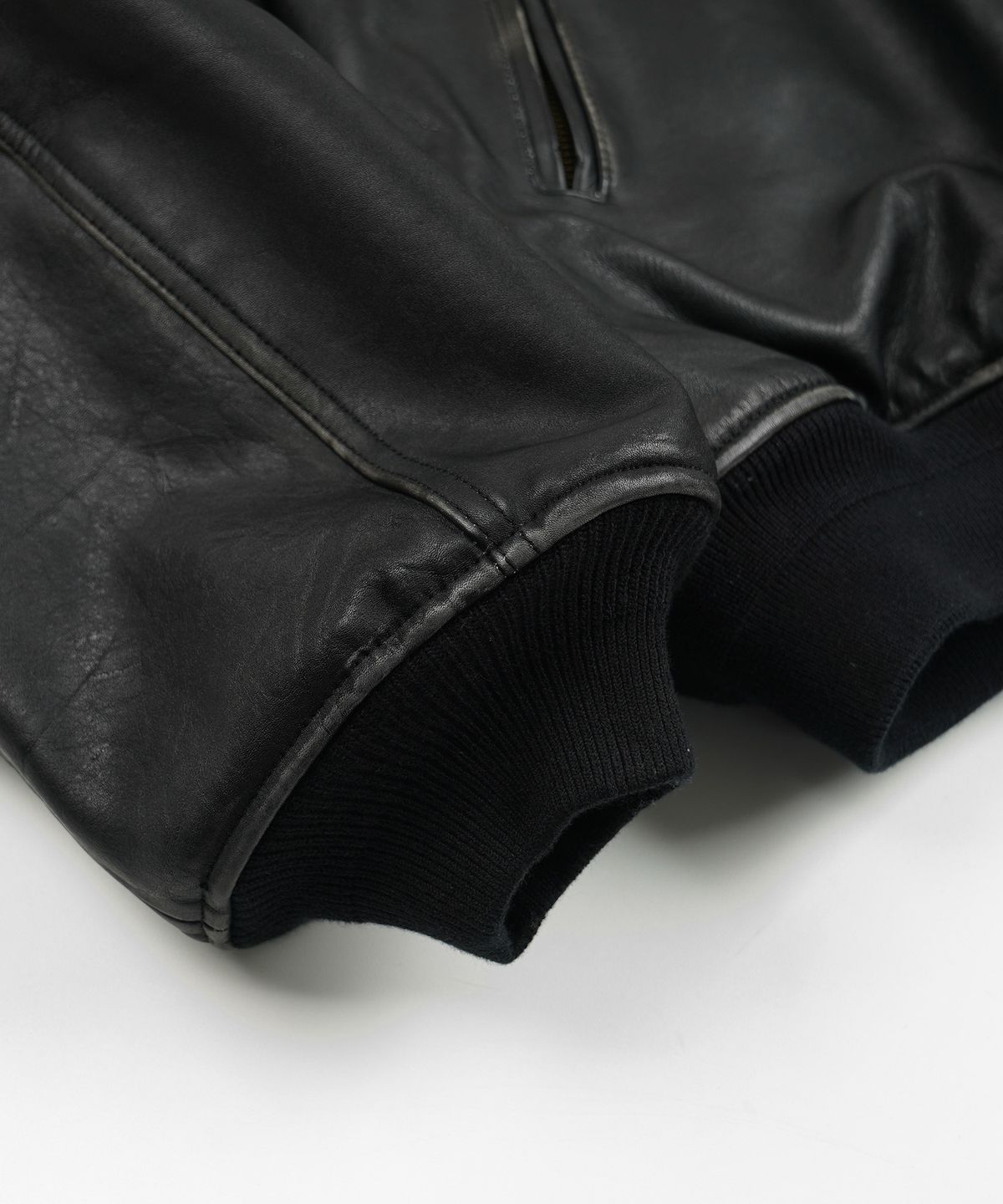 프리즘웍스(FRIZMWORKS) PATINA COWHIDE TANKER JACKET _ WASHED BLACK