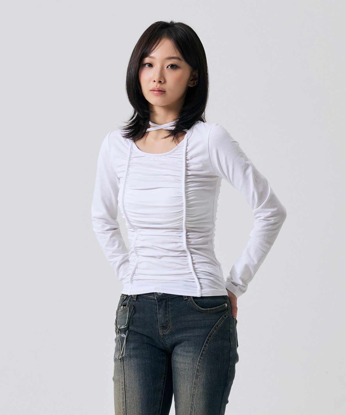 아리킴(ARIKIM) LISE SHIRRING TOP / WHITE