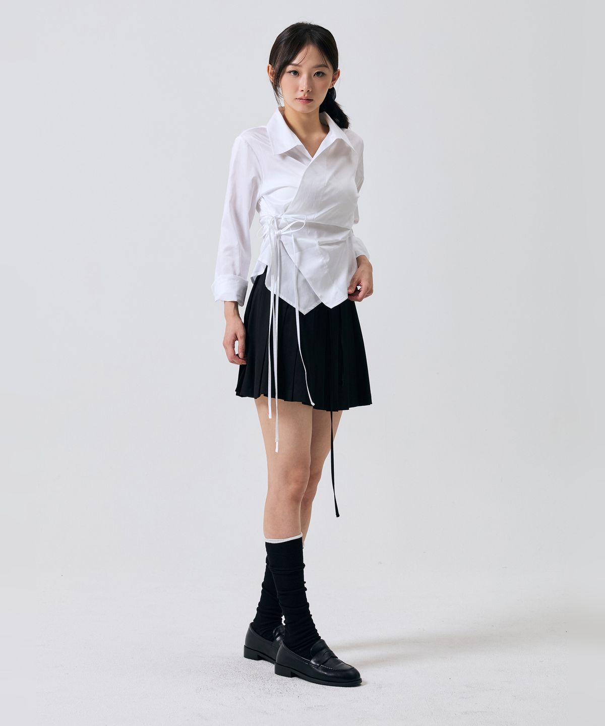 아리킴(ARIKIM) SWAN PLEATS SKIRT PANTS / BLACK