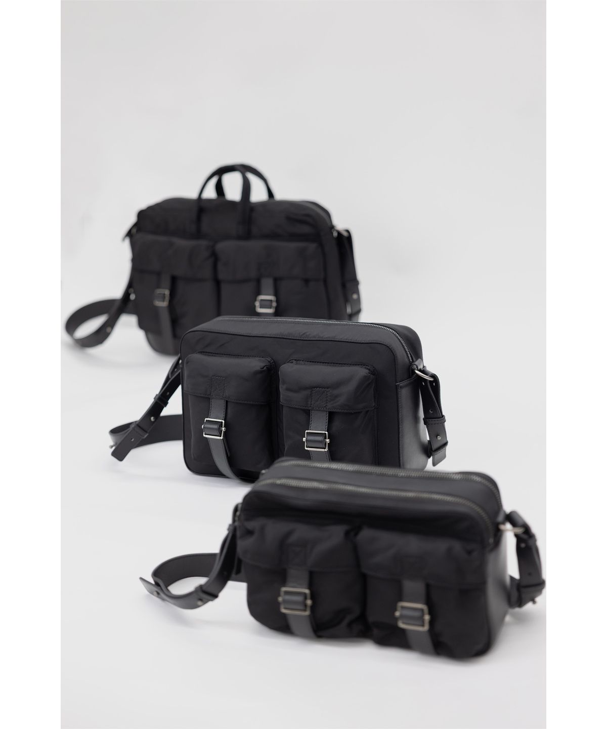 유스(YOUTH) Large Camera Bag - Black