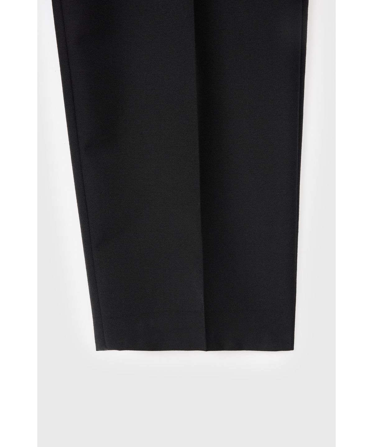 유스(YOUTH) 2-Pleated Tapered Pants - Black