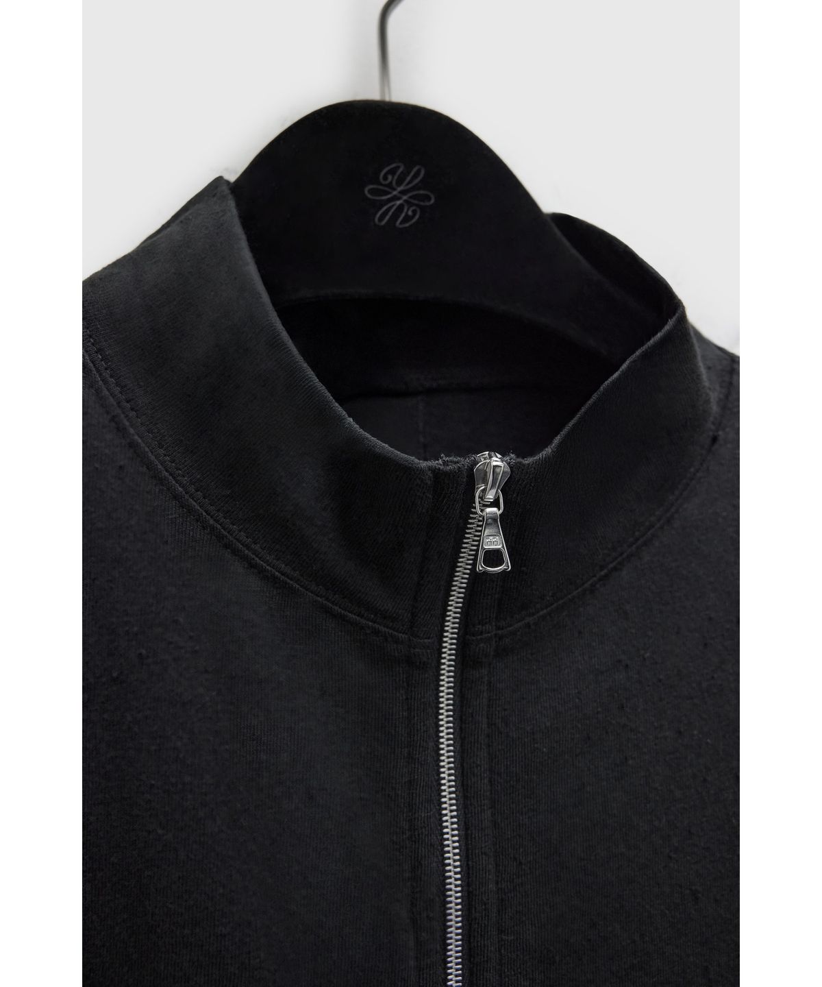 유스(YOUTH) Cut-off Zip-up T-shirt - Black