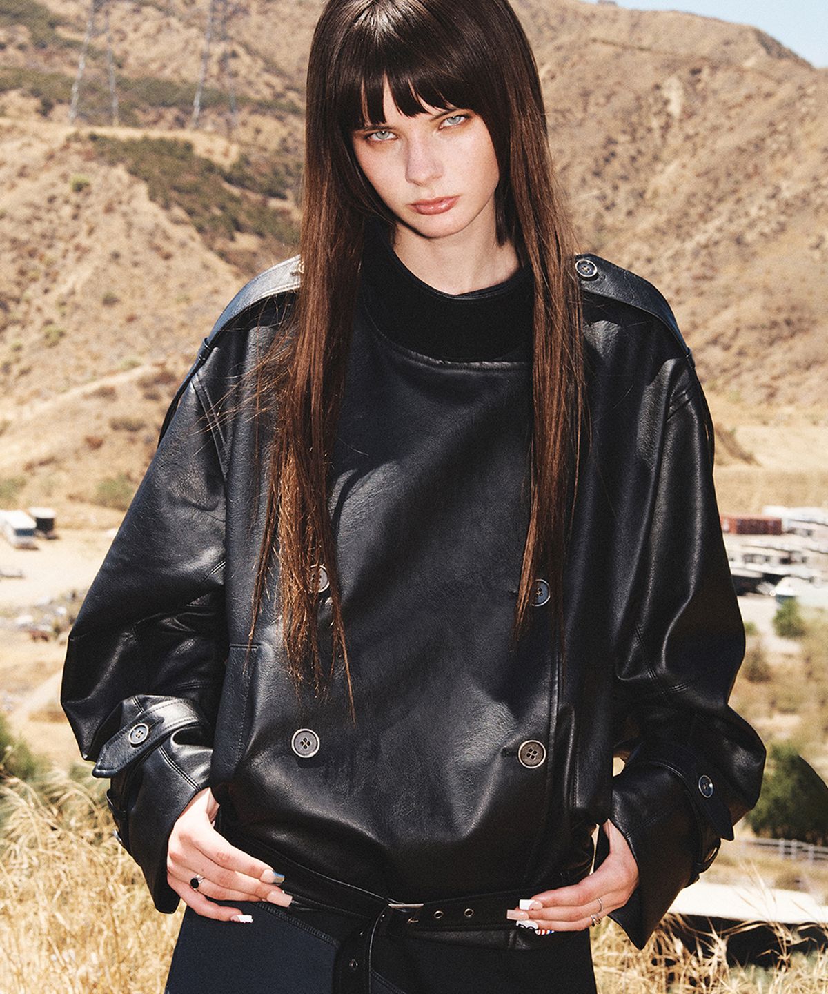 로타입(ROUGHTYPE) High-neck Belted Leather Jacket - Black