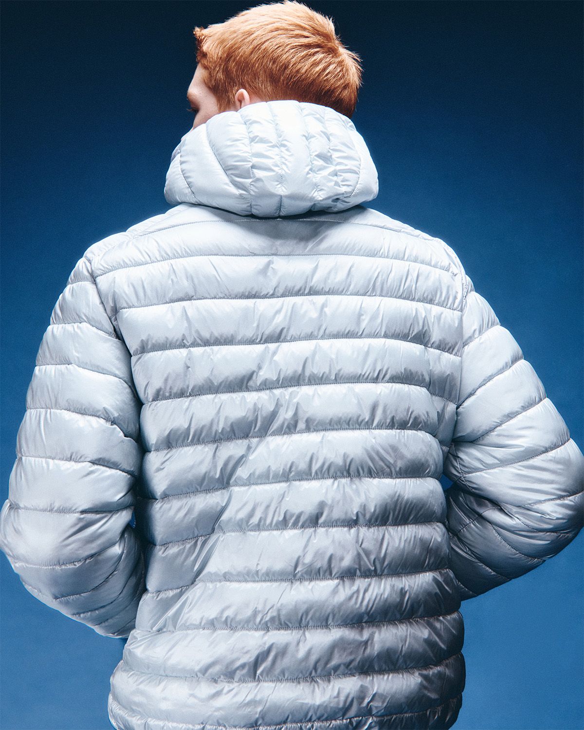 더뮤지엄비지터(THEMUSEUMVISITOR) THINSULATE HOODED DIAGONAL ZIP JACKET (SKY BLUE)
