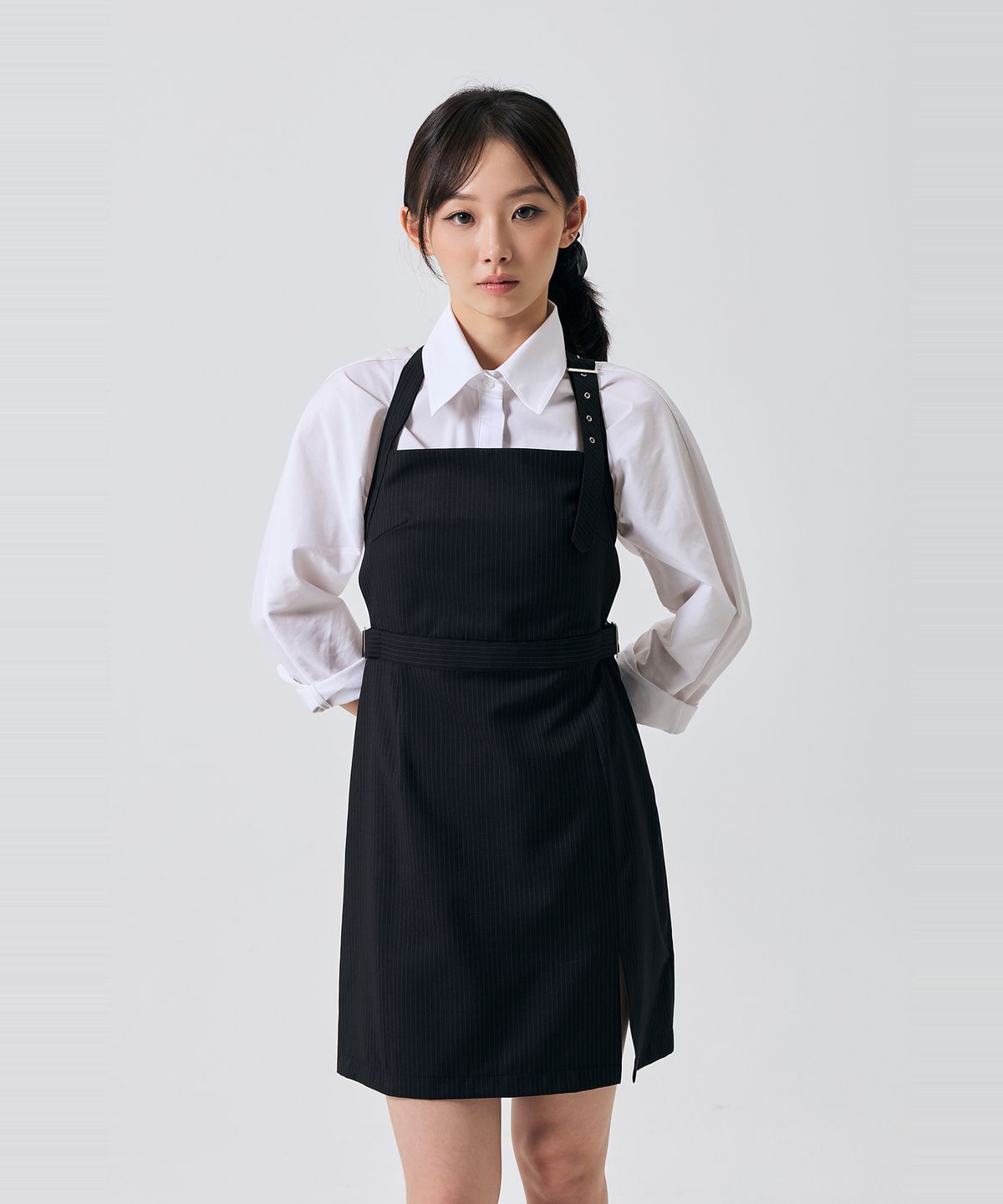 아리킴(ARIKIM) ODE BUCKLE MINI DRESS / BLACK