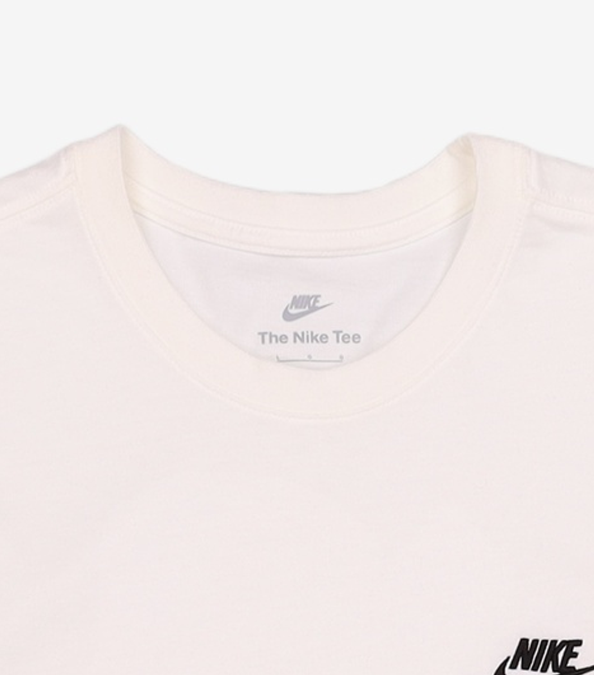 나이키(NIKE) 스포츠웨어 클럽 티셔츠 M - 화이트:블랙 / AR4999-101 L
