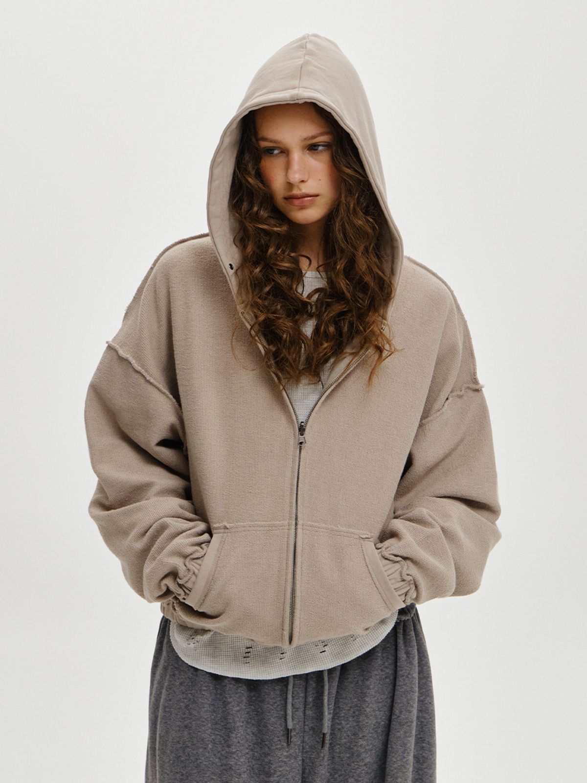 플리즈프로젝트(PLZPROJECT) REVERSE SWEAT HOOD ZIP-UP, MUTE BEIGE