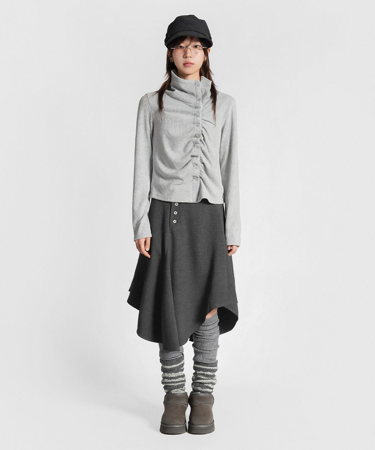 지도트(JIDOT) ASYMMETRIC BUTTON FLARE SKIRT GRAY