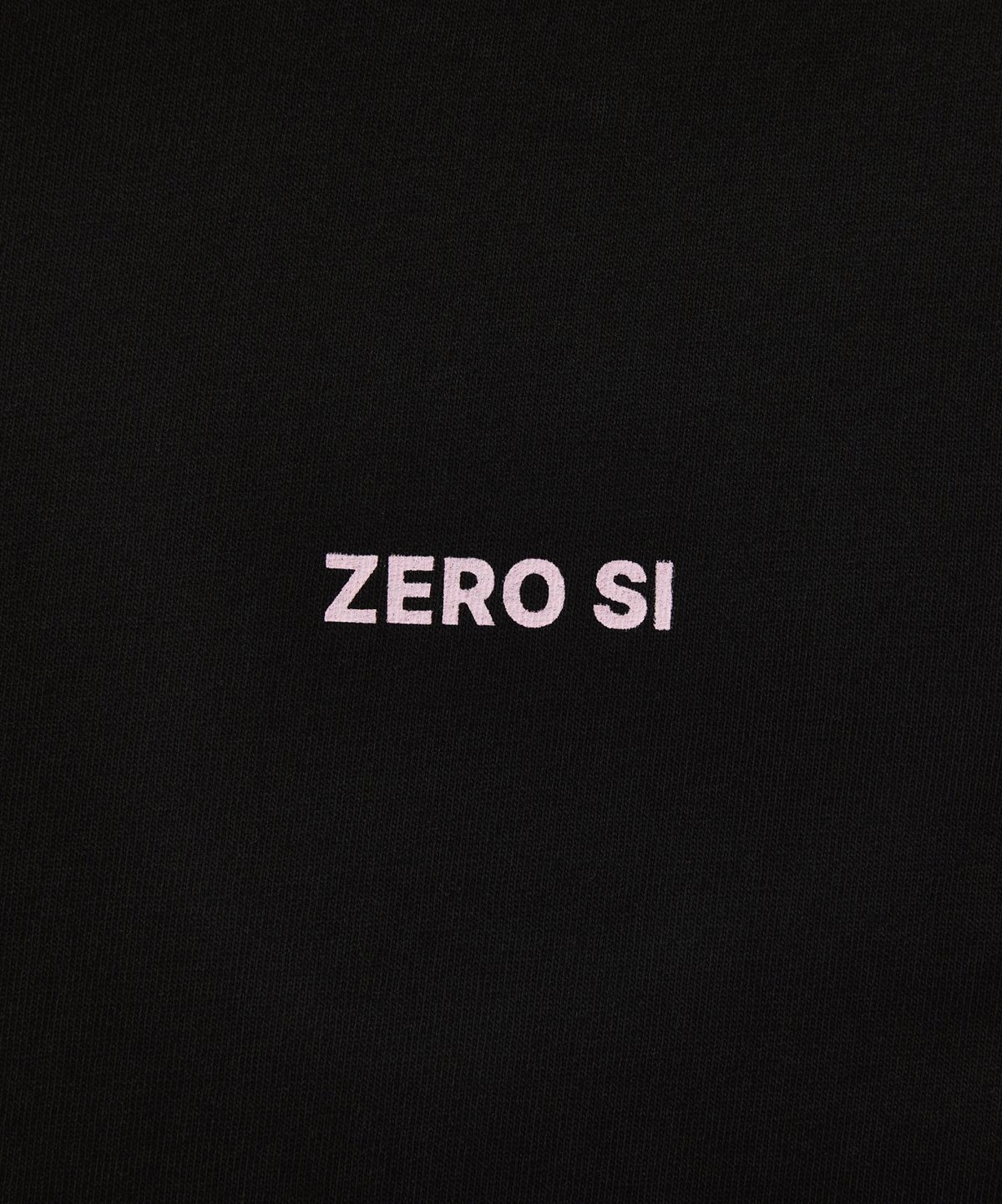 제로시(ZEROSI) ZRS 스프레이 로고 롱슬리브 (블랙)