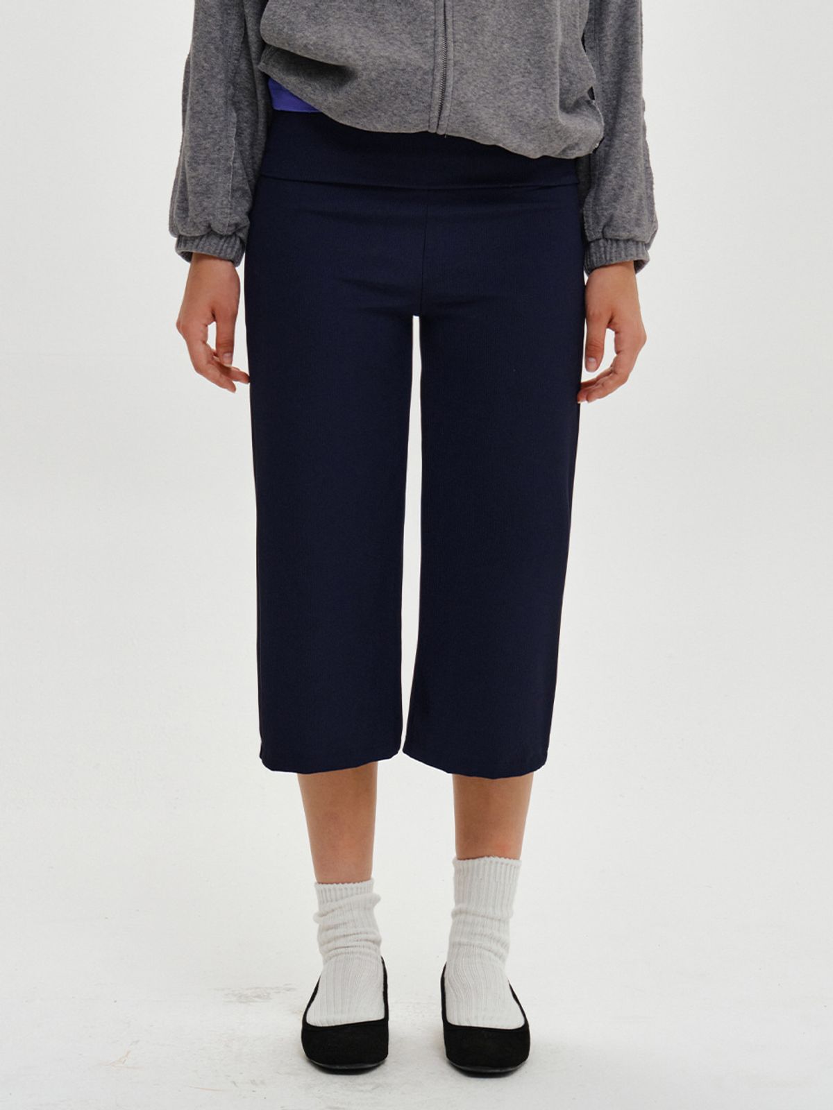 플리즈프로젝트(PLZPROJECT) HAILEY CAPRI PANTS, NAVY
