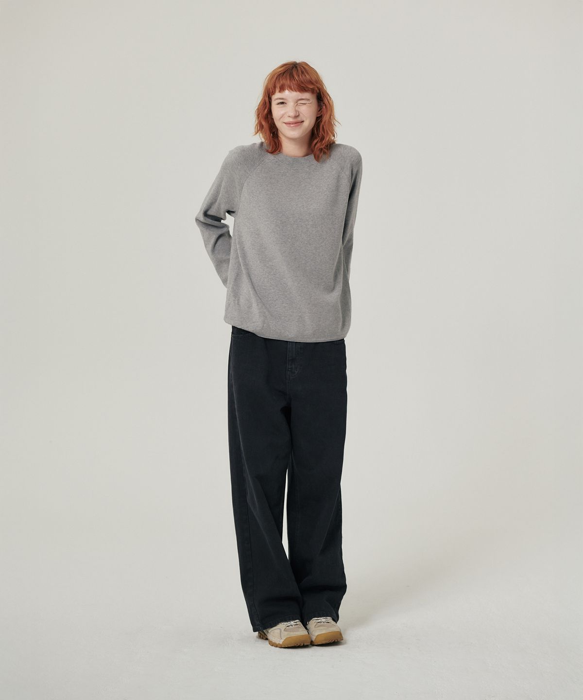 플랫웨이브 인 서울(FLATWAVE IN SEOUL) Marel Loose Fit Round Knit Grey