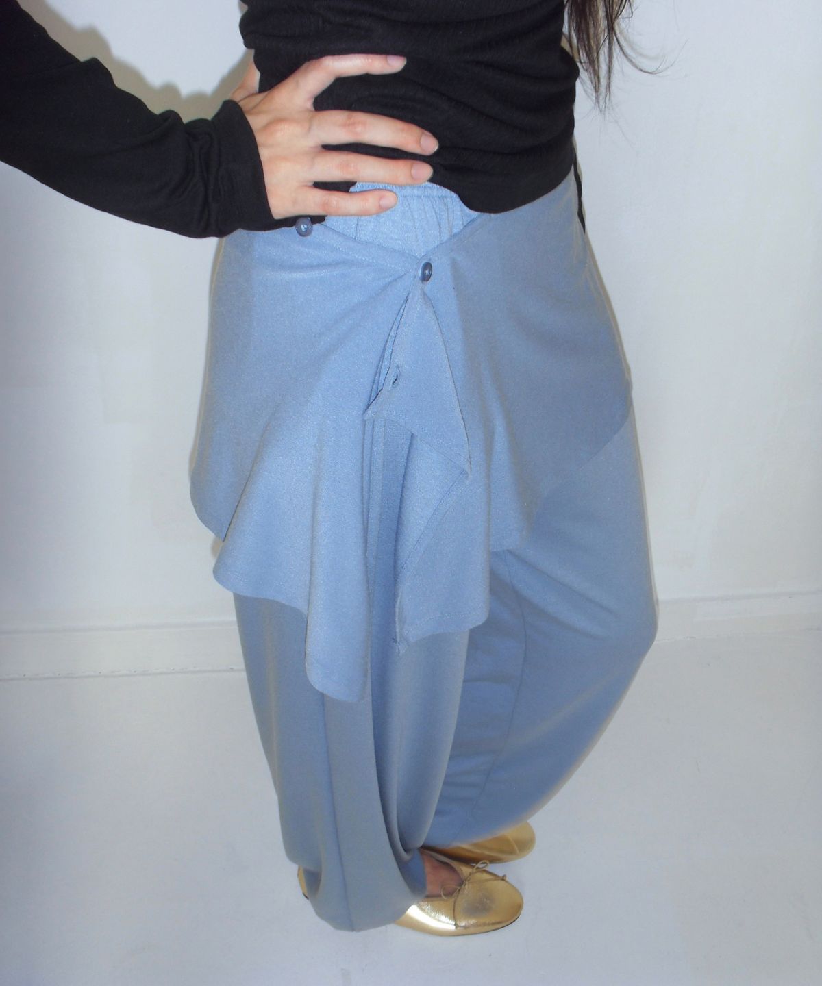 포에브(POEV) Layered Balloon Jogger Pants - Dusty Blue