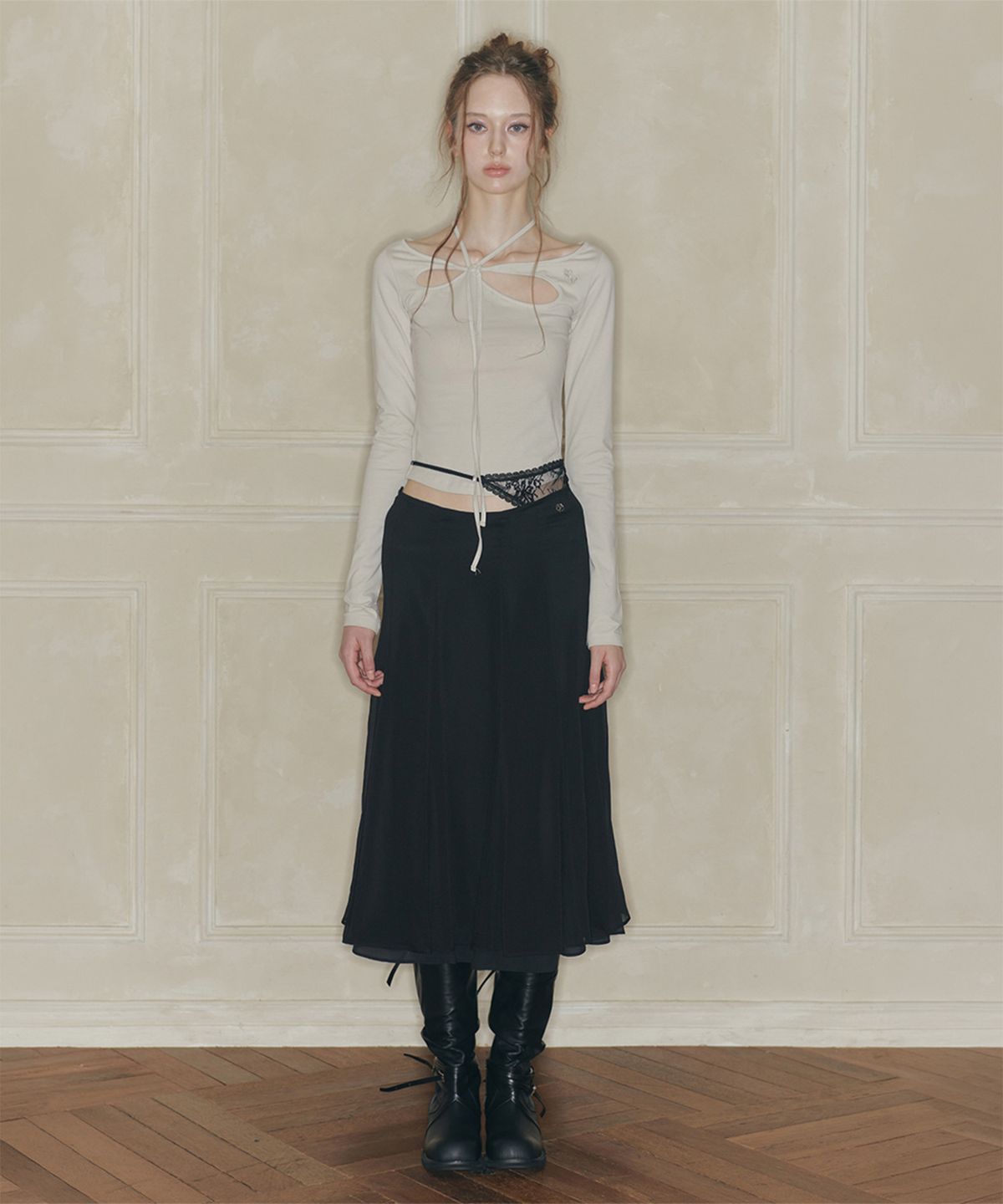 페인오어플레져(PAINORPLEASURE) MOONFLOWER SKIRT black