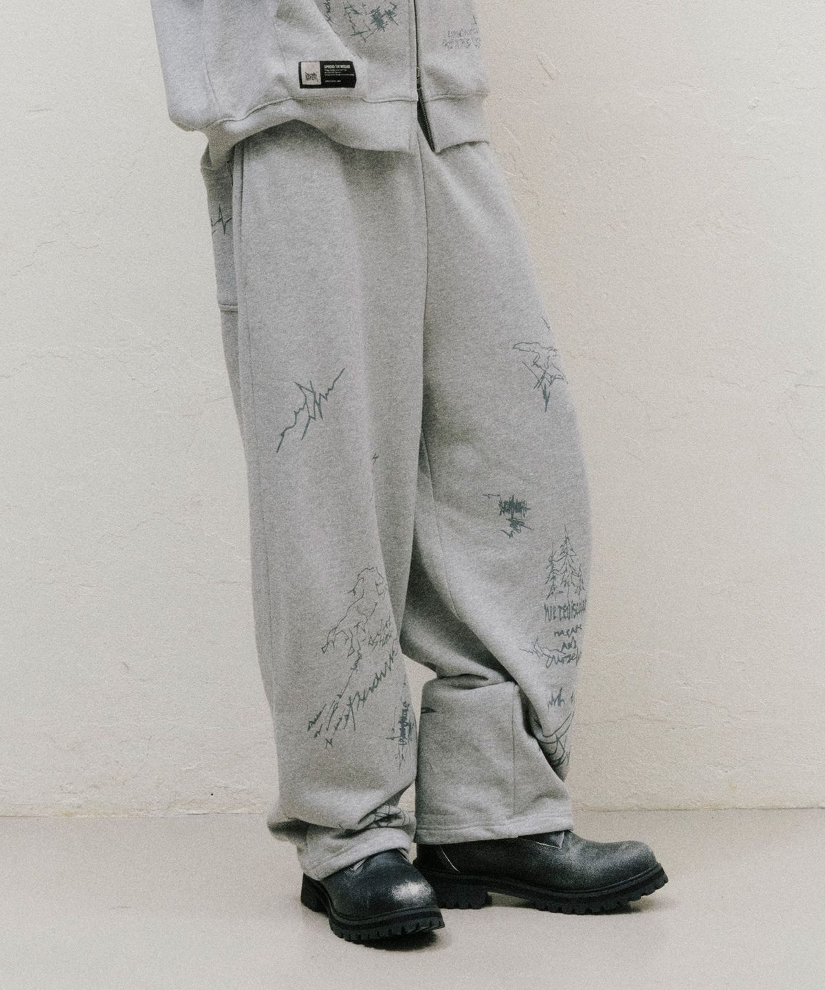 브라운브레스(BROWNBREATH) DOODLE SWEAT PANTS (3colors)