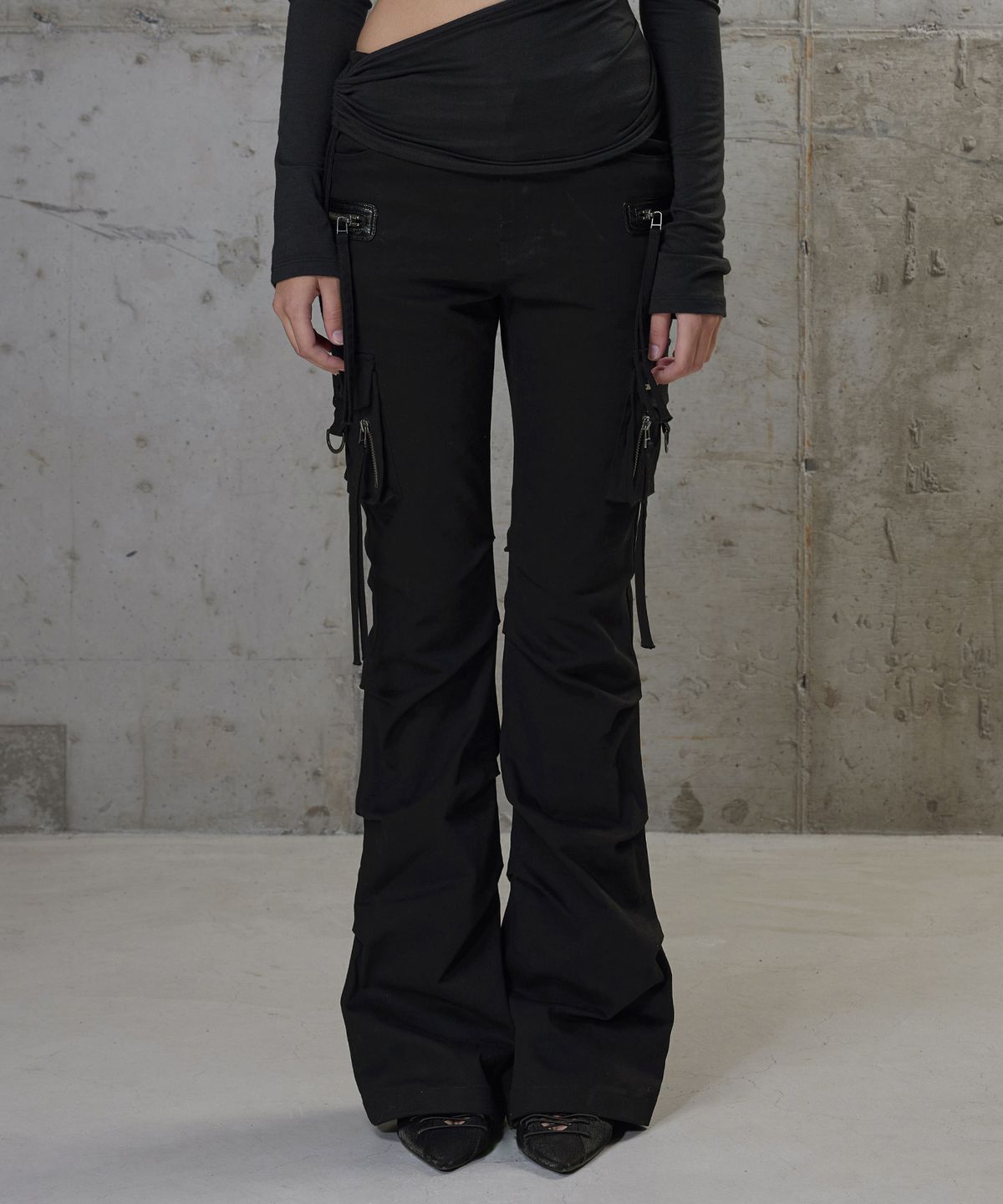 락케이크(ROCKCAKE) Leather Patch Pants - Black