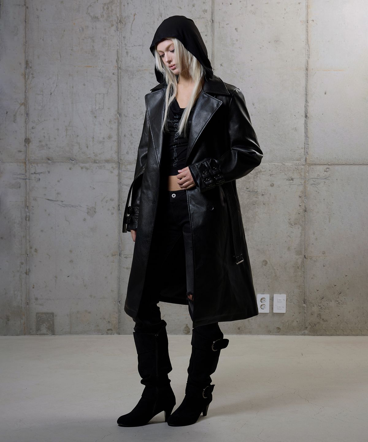 락케이크(ROCKCAKE) Belted Leather Coat - Black