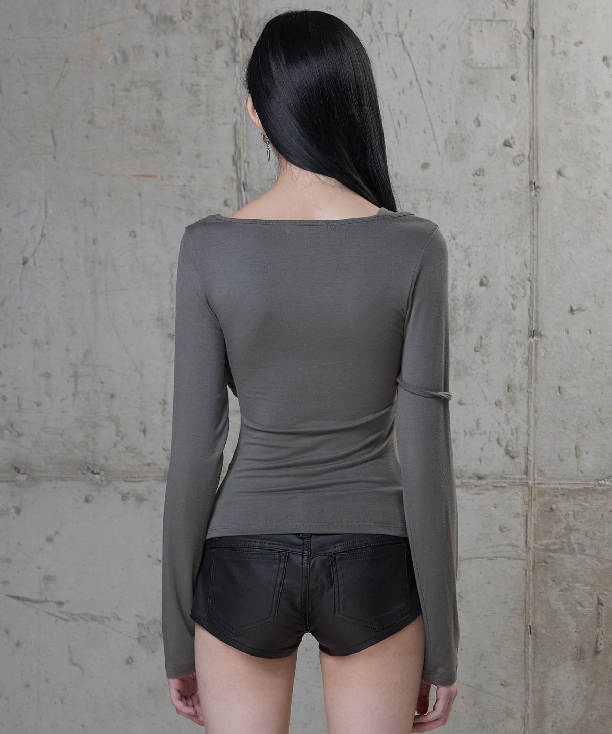 락케이크(ROCKCAKE) Layered Twist Top - Gray