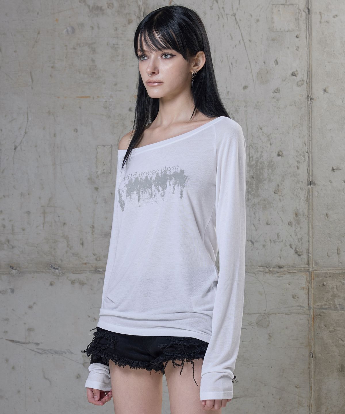 락케이크(ROCKCAKE) Sheer Raglan Sleeve Top - White