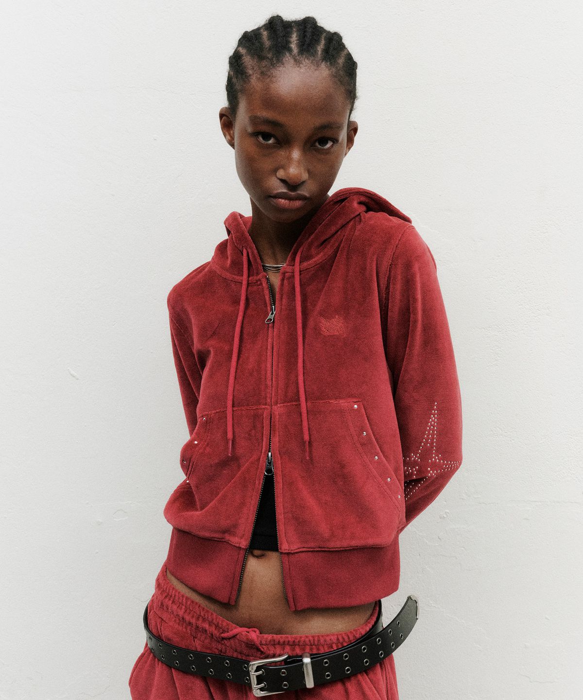 브라운브레스(BROWNBREATH) W STUD POINT VELVET HOOD ZIP UP  (2colors)