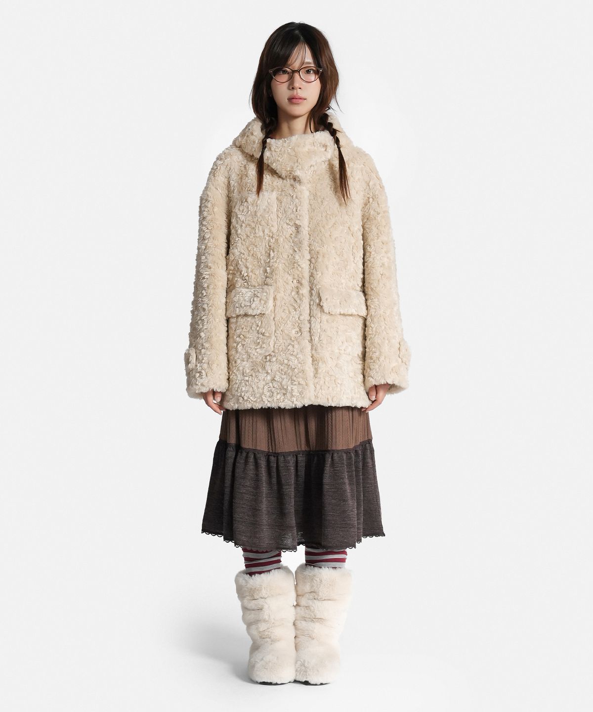 지도트(JIDOT) BOUCLE FUR HIGH NECK HOODED COAT BEIGE