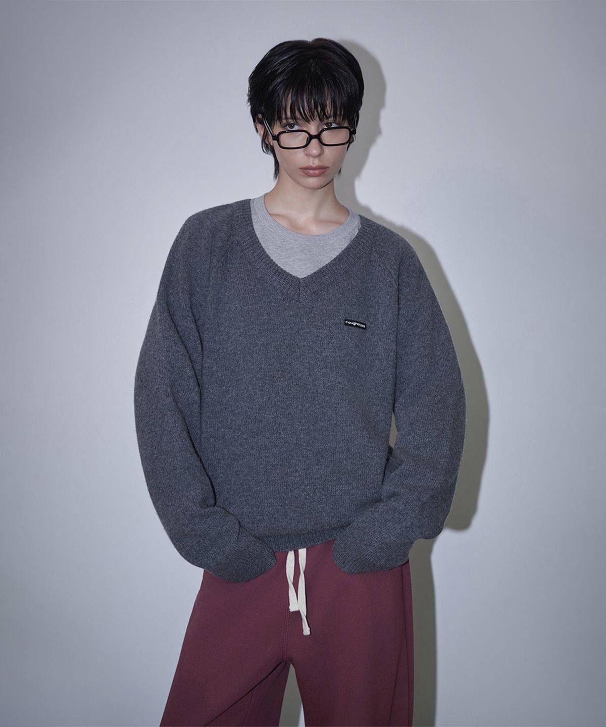 로타입(ROUGHTYPE) Essential Loose V-neck Knit - Charcoal
