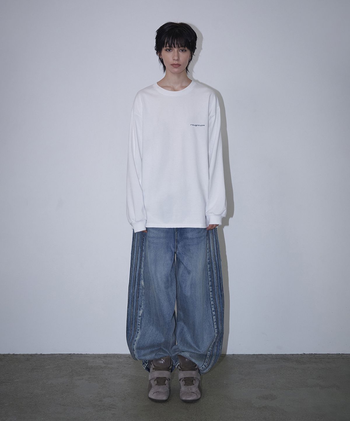 로타입(ROUGHTYPE) roughtype Signature Long Sleeve - White