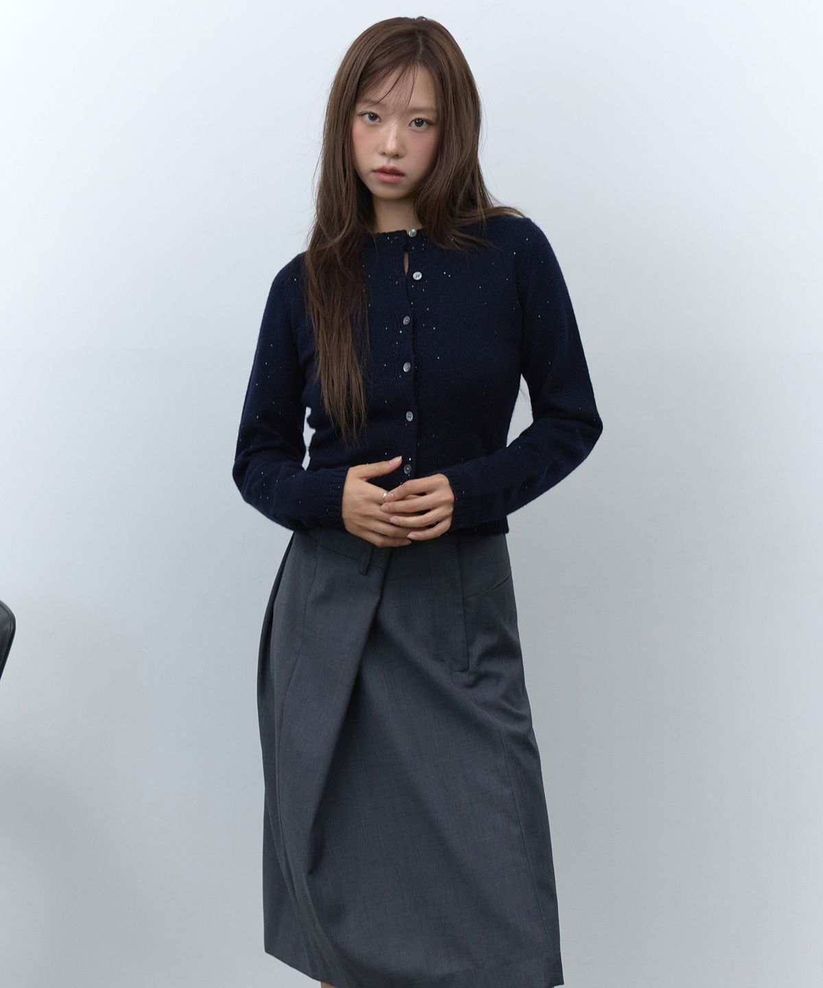 라피네아뜰리에(RAFFINE ATELIER) 시퀸 숏 가디건