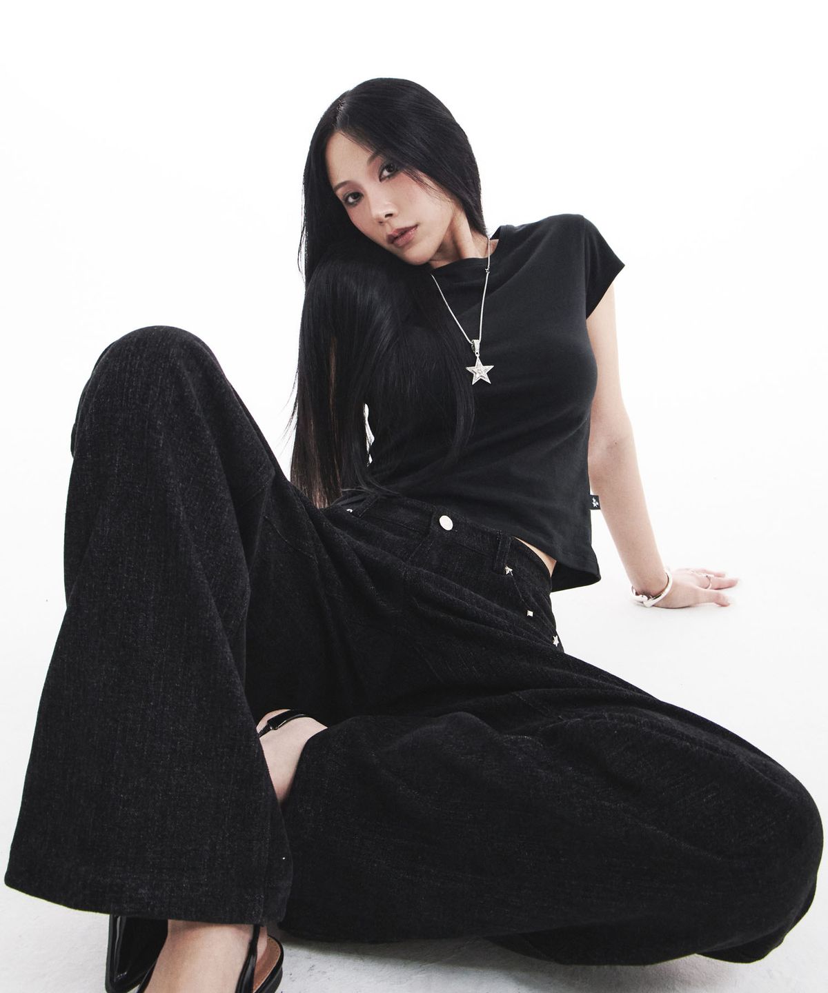 시데라(SIDERA) Sidera Slim Fit Cotton T-shirt [Black]