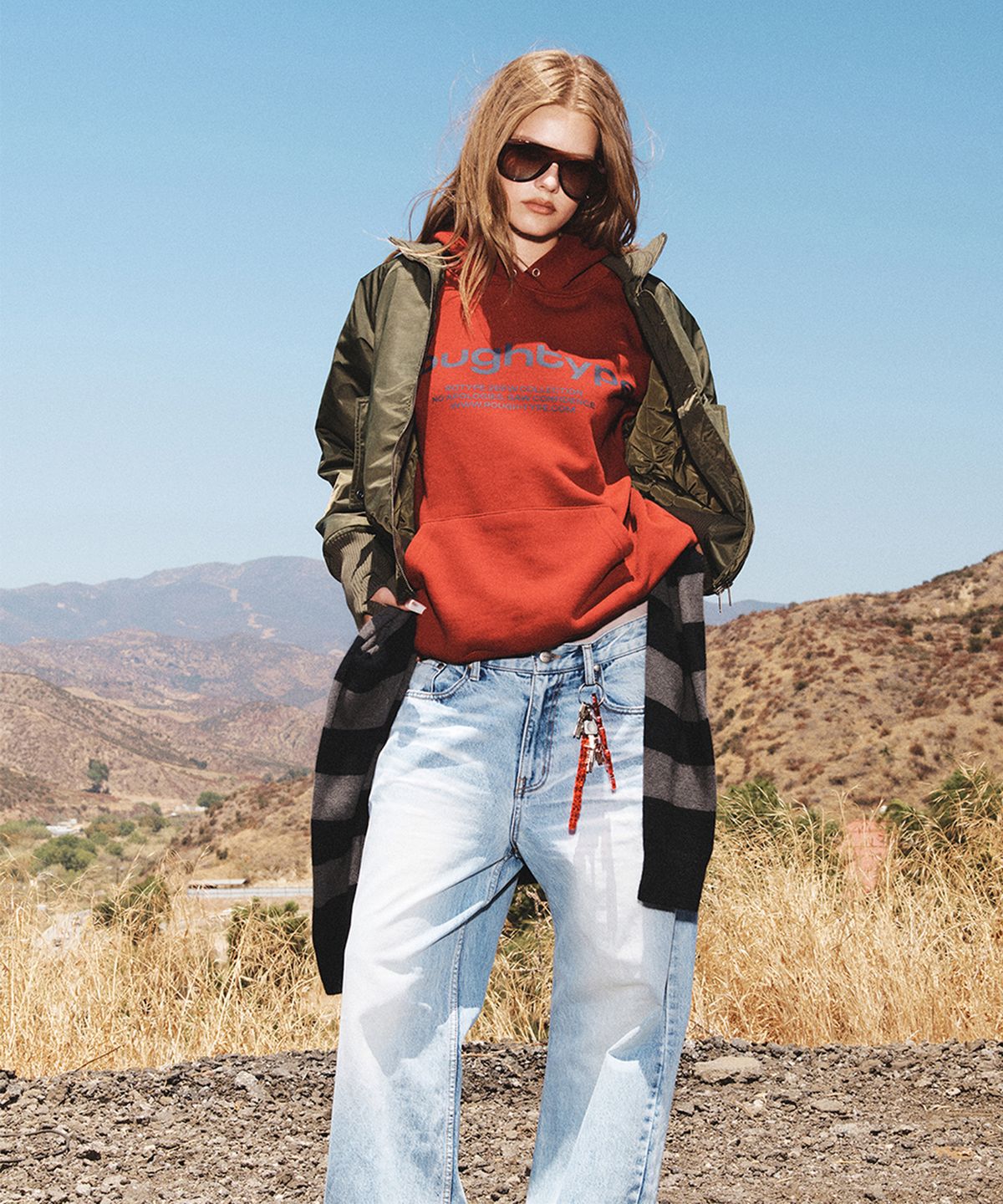 로타입(ROUGHTYPE) Signature Oversized Hoodie - Red