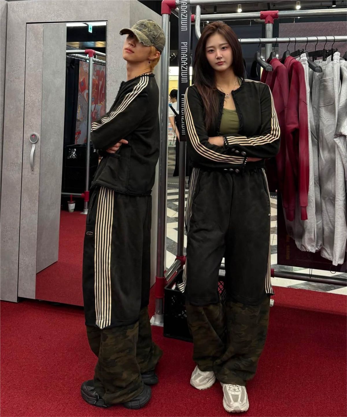 피마다지윈(PIMADAZIWIN) 라인 카모 레이어드 팬츠